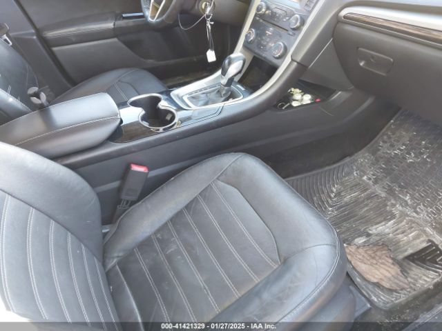 3FA6P0H9XER278684 Ford FUSION SE