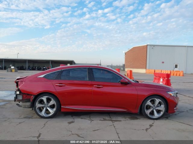 1HGCV1F98JA183297 Honda Accord Touring
