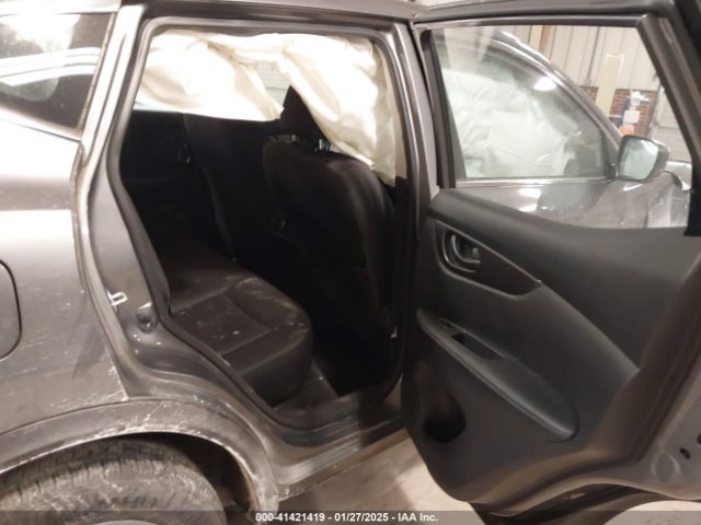 JN1BJ1CR3HW138200 Nissan Rogue Sport S