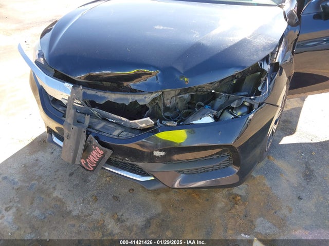 1HGCR2F34HA125672 Honda ACCORD LX