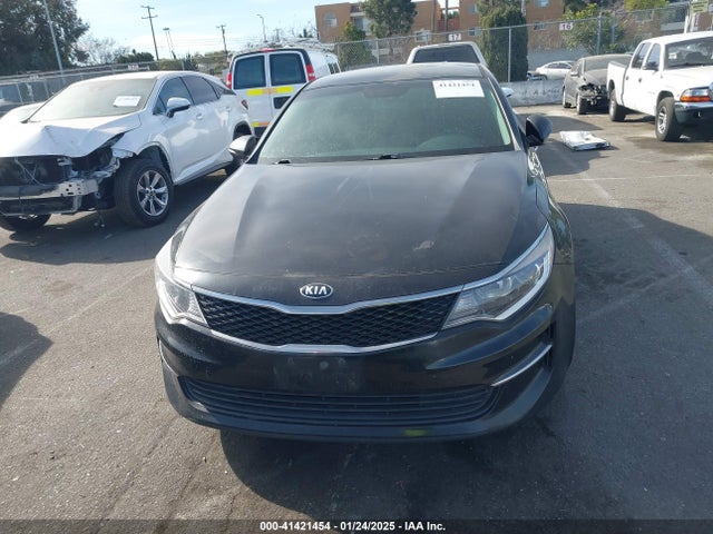 2016 Kia Optima Lx მანქანა იყიდება აუქციონზე, vin: KNAGT4L35G5117151, აუქციონის ნომერი: 41421454