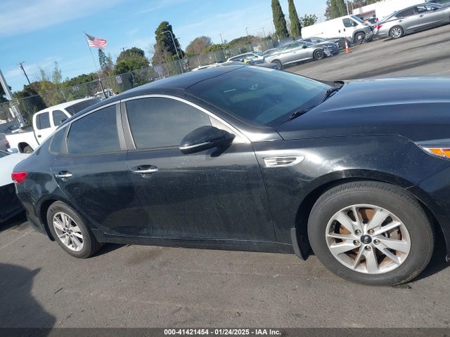 41421454 :رقم المزاد ، KNAGT4L35G5117151 vin ، 2016 Kia Optima Lx مزاد بيع