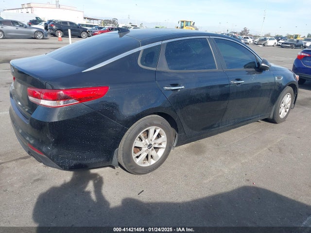 2016 Kia Optima Lx მანქანა იყიდება აუქციონზე, vin: KNAGT4L35G5117151, აუქციონის ნომერი: 41421454