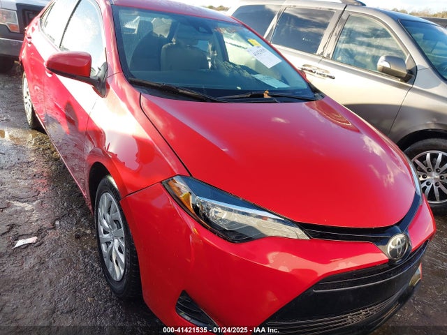5YFBURHE1JP827756 Toyota COROLLA LE