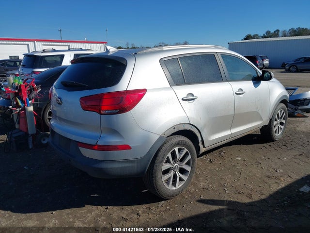 KIA Sportage Lx 2014 KNDPB3AC3E7556689 Image 4