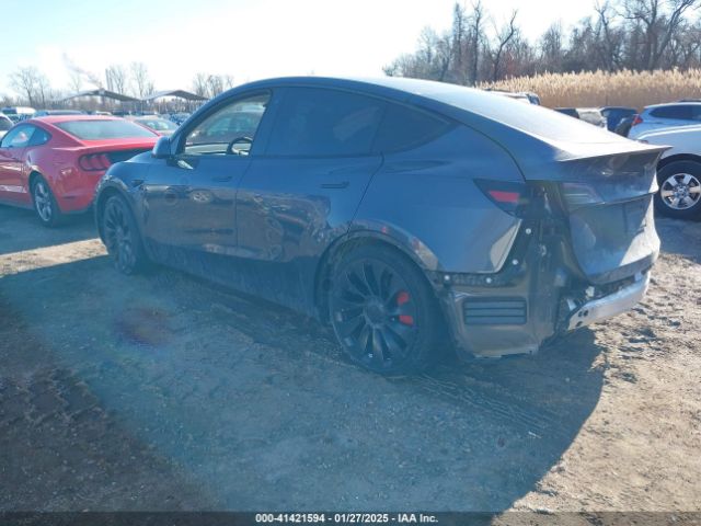 7SAYGDEF1PF674417 Tesla Model Y Performance Dual Motor All-wheel Drive
