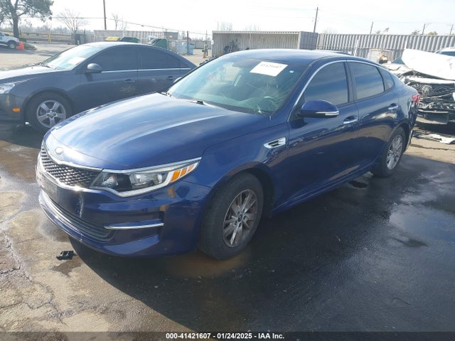 KIA Optima Lx 2018 5XXGT4L34JG226514 Image 2