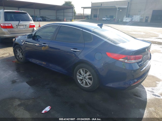 KIA Optima Lx 2018 5XXGT4L34JG226514 Image 3