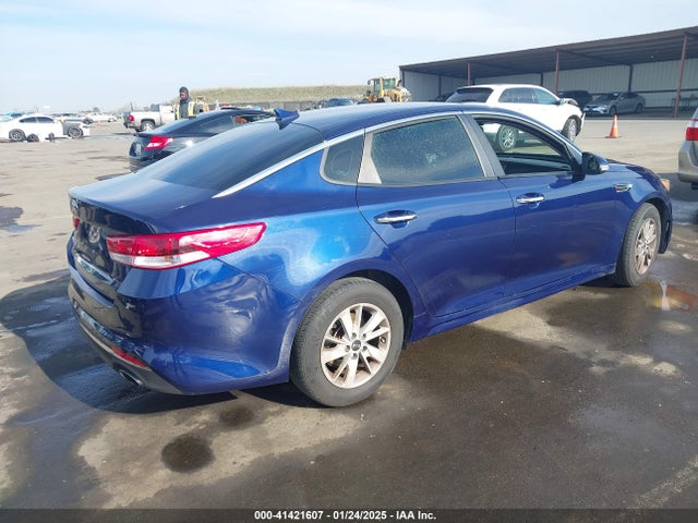 KIA Optima Lx 2018 5XXGT4L34JG226514 Image 4