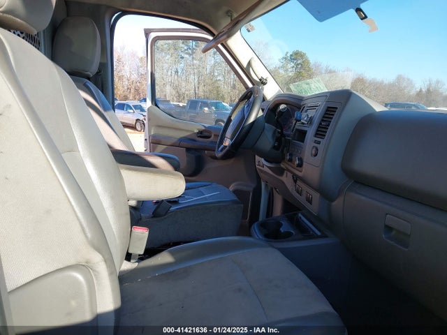 1N6BF0KM0GN810830 Nissan Nv Cargo Nv1500 Sv V6