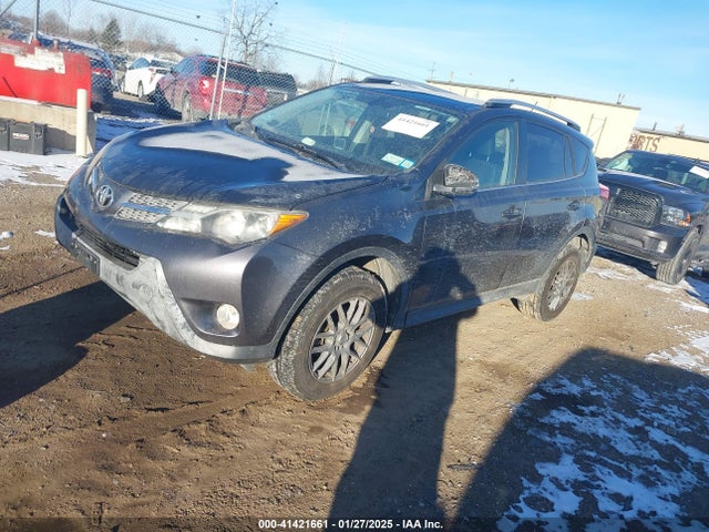 JTMWFREV9FJ036418 Toyota Rav4 Xle