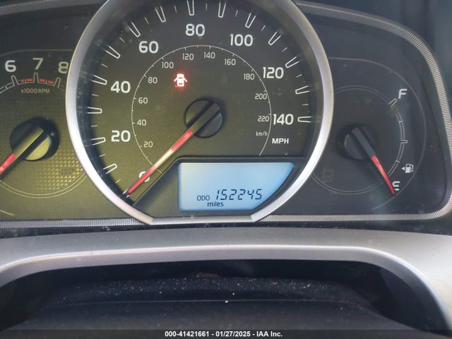 JTMWFREV9FJ036418 Toyota Rav4 Xle