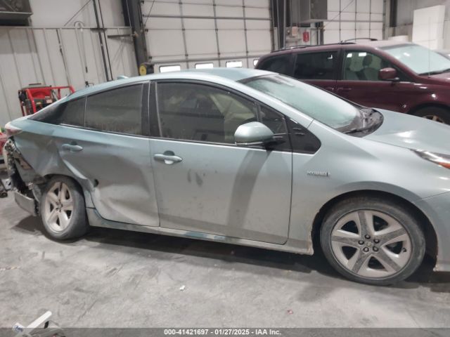 JTDKARFU3G3507181 Toyota Prius Three Touring