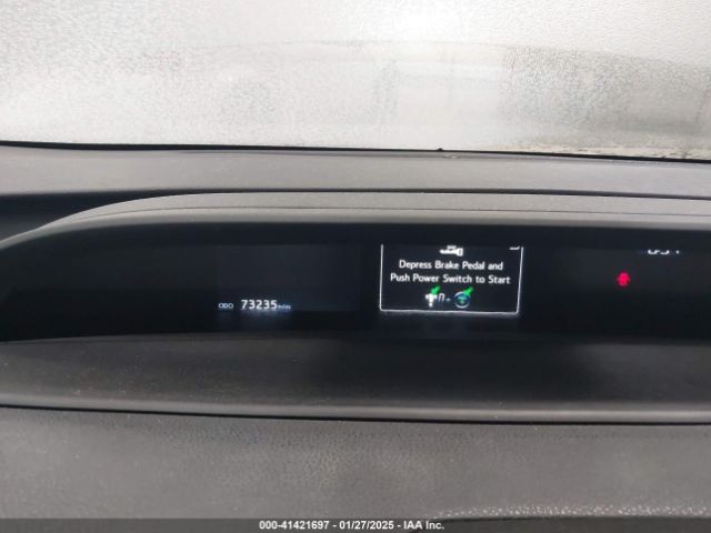 JTDKARFU3G3507181 Toyota Prius Three Touring