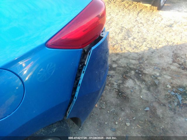 5NPD84LF6HH139856 Hyundai ELANTRA SE