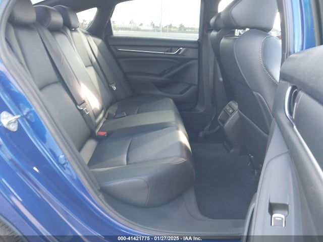 1HGCV1F38MA046893 Honda Accord Sport