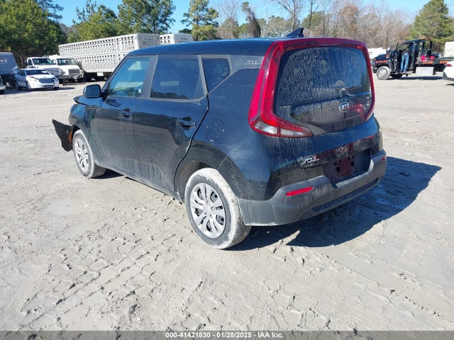 KNDJ23AU8M7148086 KIA SOUL LX