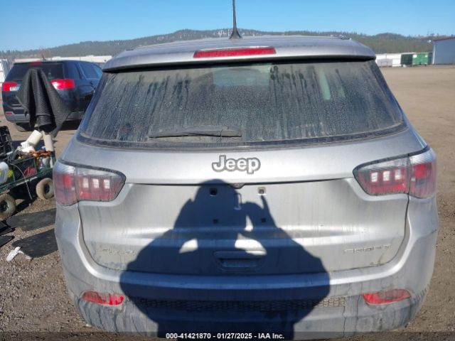 3C4NJDAB4KT813941 Jeep Compass Sport 4x4