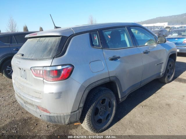 3C4NJDAB4KT813941 Jeep Compass Sport 4x4