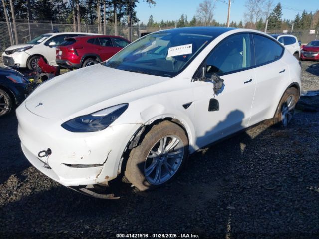 7SAYGDEE8RF063844 Tesla Model Y Long Range Dual Motor All-wheel Drive