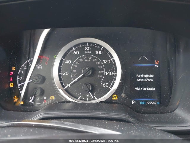 JTDEPMAE6MJ187585 Toyota COROLLA LE