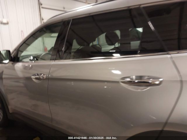 KM8SMDHF4JU271162 Hyundai Santa Fe Se