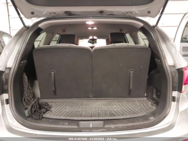 KM8SMDHF4JU271162 Hyundai Santa Fe Se
