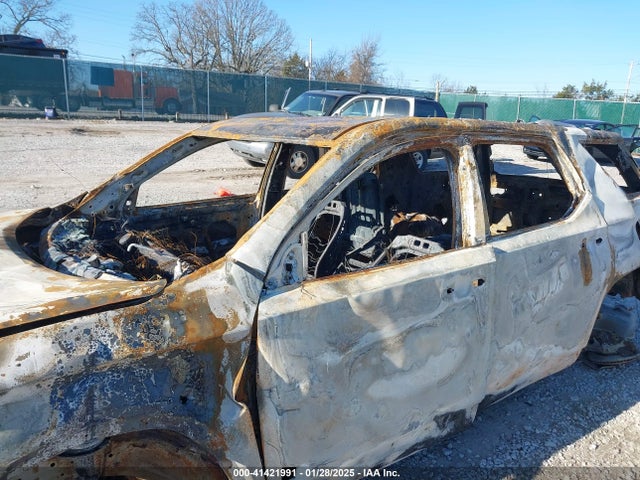Chevrolet Traverse 1lt 2019 1GNERGKW2KJ261592 Image 6