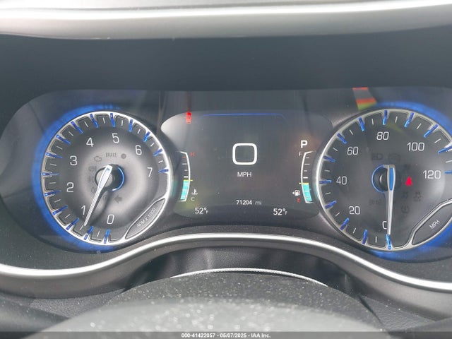 2C4RC1BG5NR170186 Chrysler Pacifica Touring L