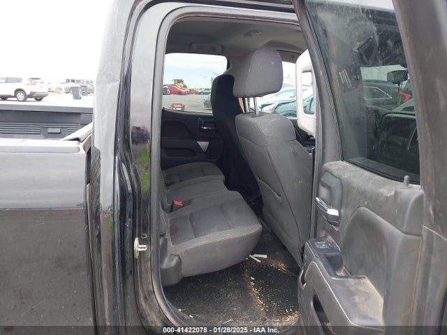 1GCVKREC2JZ141592 Chevrolet Silverado 1500 1lt