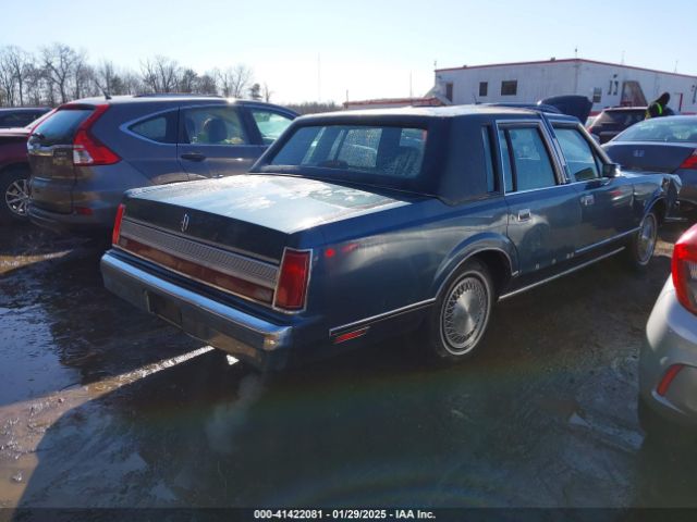 1988 LINCOLN TOWN CAR 1LNBM81F7JY628554 Photo 3