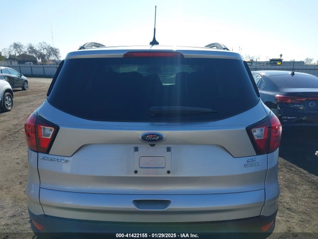 Ford ESCAPE SE 2019 1FMCU0GDXKUB79360 Image 16