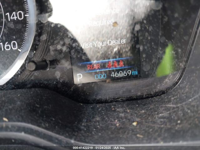 JTDEPMAE2NJ207686 Toyota COROLLA LE