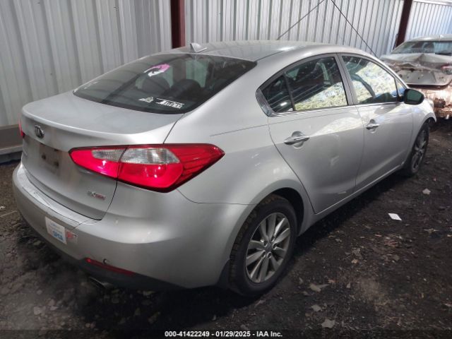 KNAFX4A88E5097487 KIA FORTE EX