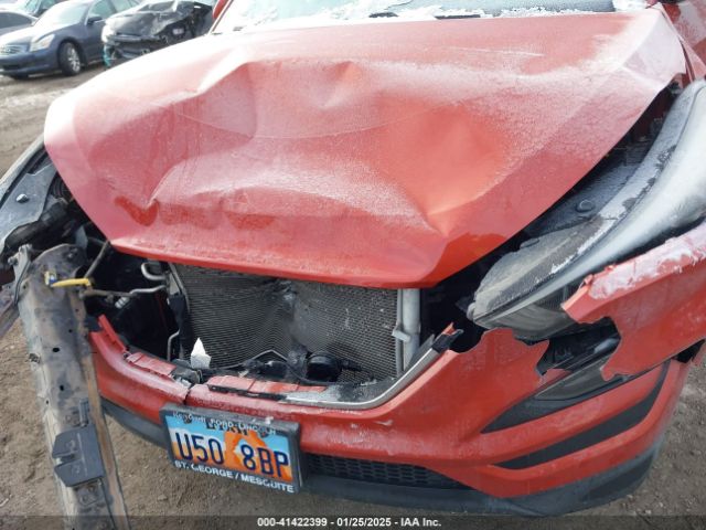 KM8J3CA46HU406881 Hyundai Tucson Se Plus