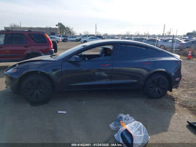 5YJ3E1EA9RF828939 Tesla Model 3 Long Range Dual Motor All-wheel Drive/rear-wheel Drive