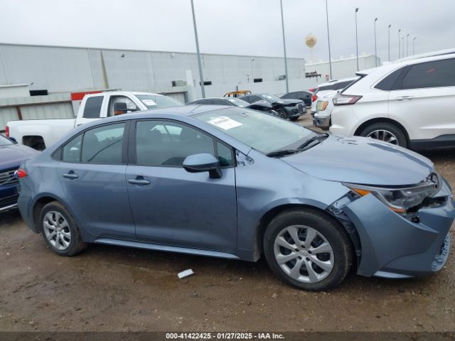 5YFEPMAE7NP369454 Toyota COROLLA LE