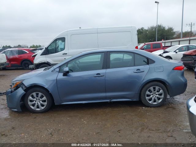 5YFEPMAE7NP369454 Toyota COROLLA LE