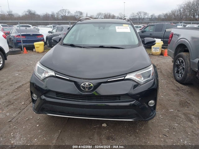 Toyota Rav4 Xle 2017 2T3WFREV4HW400586 Image 13