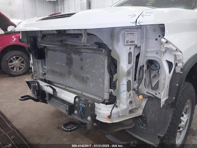 1GC1YLE78PF140020 Chevrolet Silverado 2500hd 4wd  Long Bed Wt