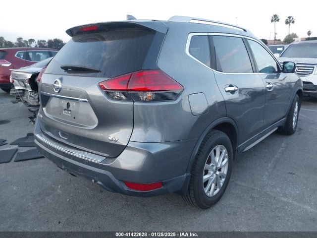 Nissan ROGUE SV 2017 5N1AT2MT7HC896525 Image 4