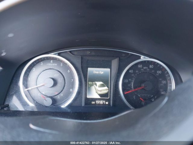 4T1BF1FK4GU589557 Toyota CAMRY SE
