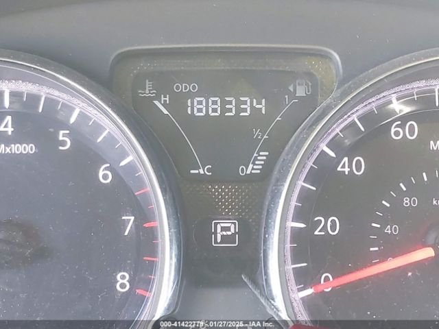 3N1CN7AP2HL808080 Nissan Versa 1.6 Sl
