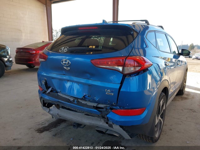KM8J3CA24HU311587 Hyundai Tucson Limited