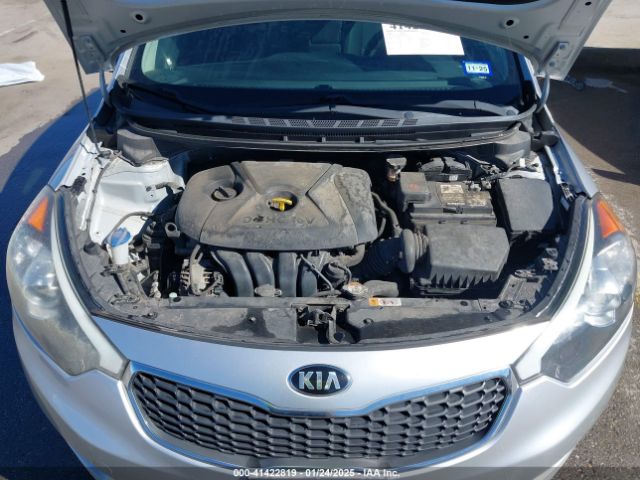 KNAFX4A6XE5215831 KIA FORTE LX