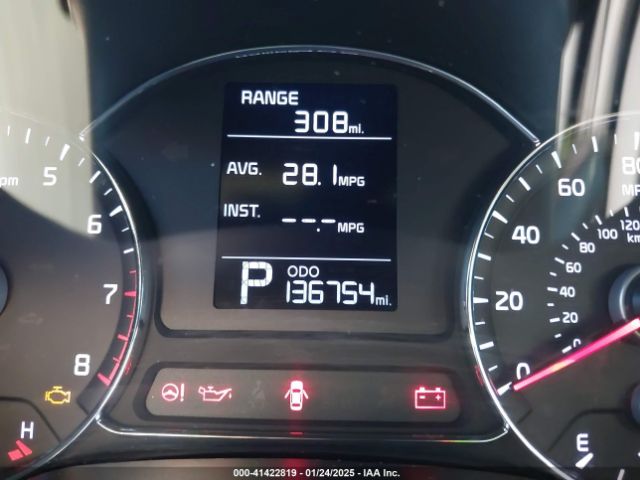 KNAFX4A6XE5215831 KIA FORTE LX