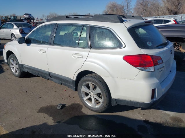 4S4BRBAC7E3271755 Subaru Outback 2.5i