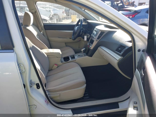 4S4BRBAC7E3271755 Subaru Outback 2.5i
