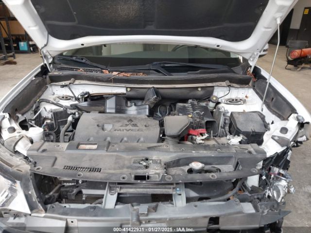 2018 MITSUBISHI OUTLANDER JA4AD3A39JZ055430 Photo 9