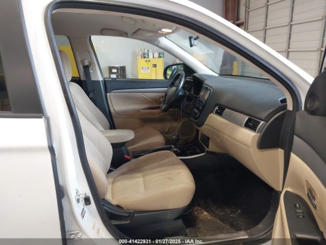 2018 MITSUBISHI OUTLANDER JA4AD3A39JZ055430 Photo 4